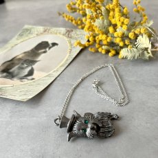 画像3: Signed jewelryヴィンテージ ネックレス  帽子がおしゃれなヨークシャテリア犬 (3)