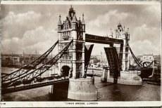 画像1: 英国 アンティークポストカード TOWER BRIDGE, LONDON L15 (1)