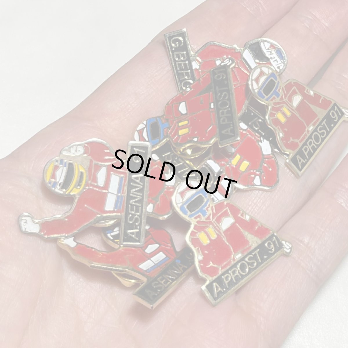 画像18: 8個セット フランス ヴィンテージ ピンバッジ G.BERGER91,J.ALESI91,A.SENNA91,APROST91 ノベルティグッズ (18)