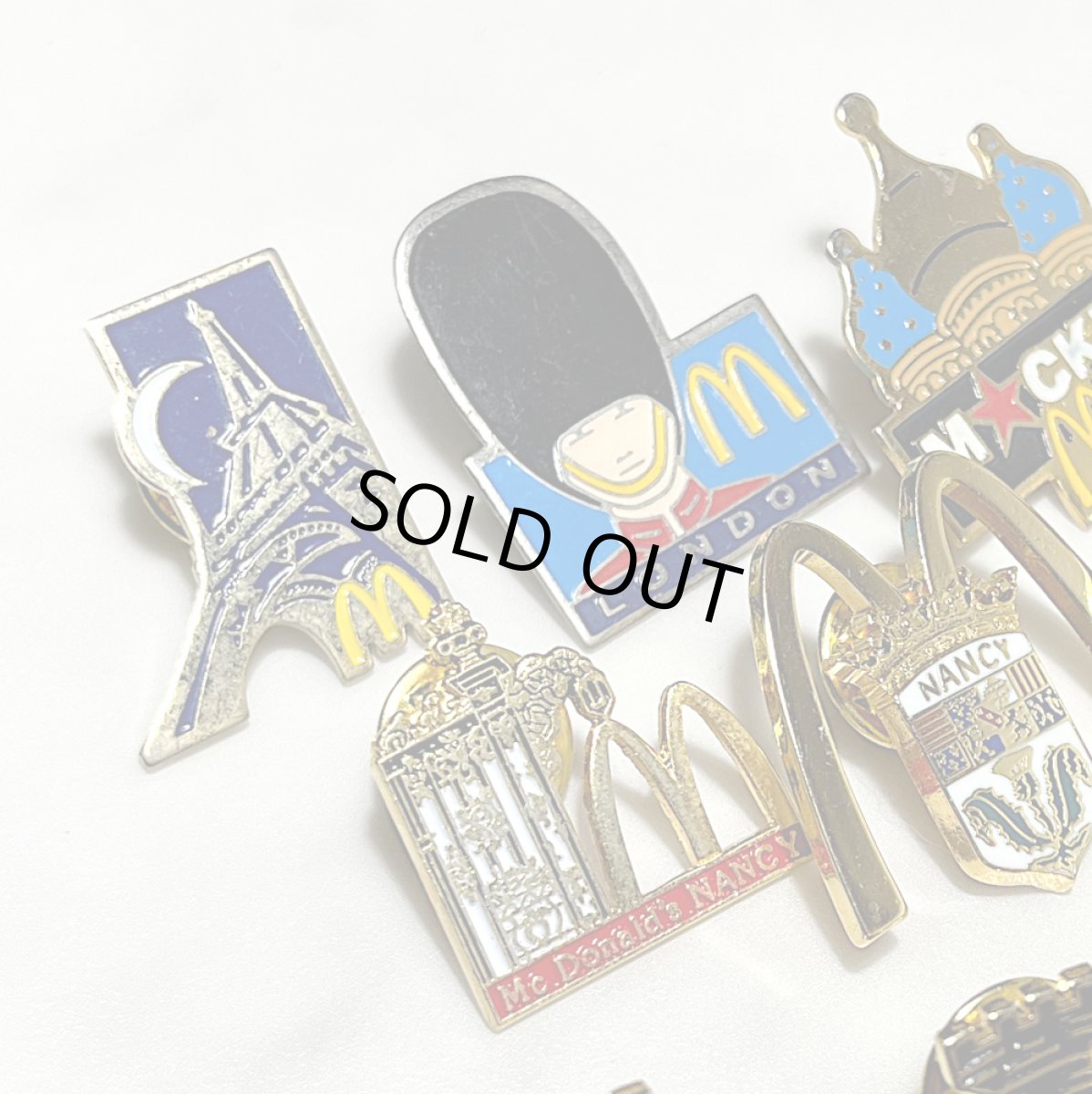 画像13: 10個セット フランス ヴィンテージ ピンバッジ マクドナルド ESSEY NANCY ノベルティグッズ (13)