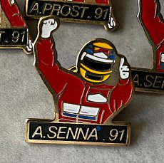 画像4: 8個セット フランス ヴィンテージ ピンバッジ G.BERGER91,J.ALESI91,A.SENNA91,APROST91 ノベルティグッズ (4)