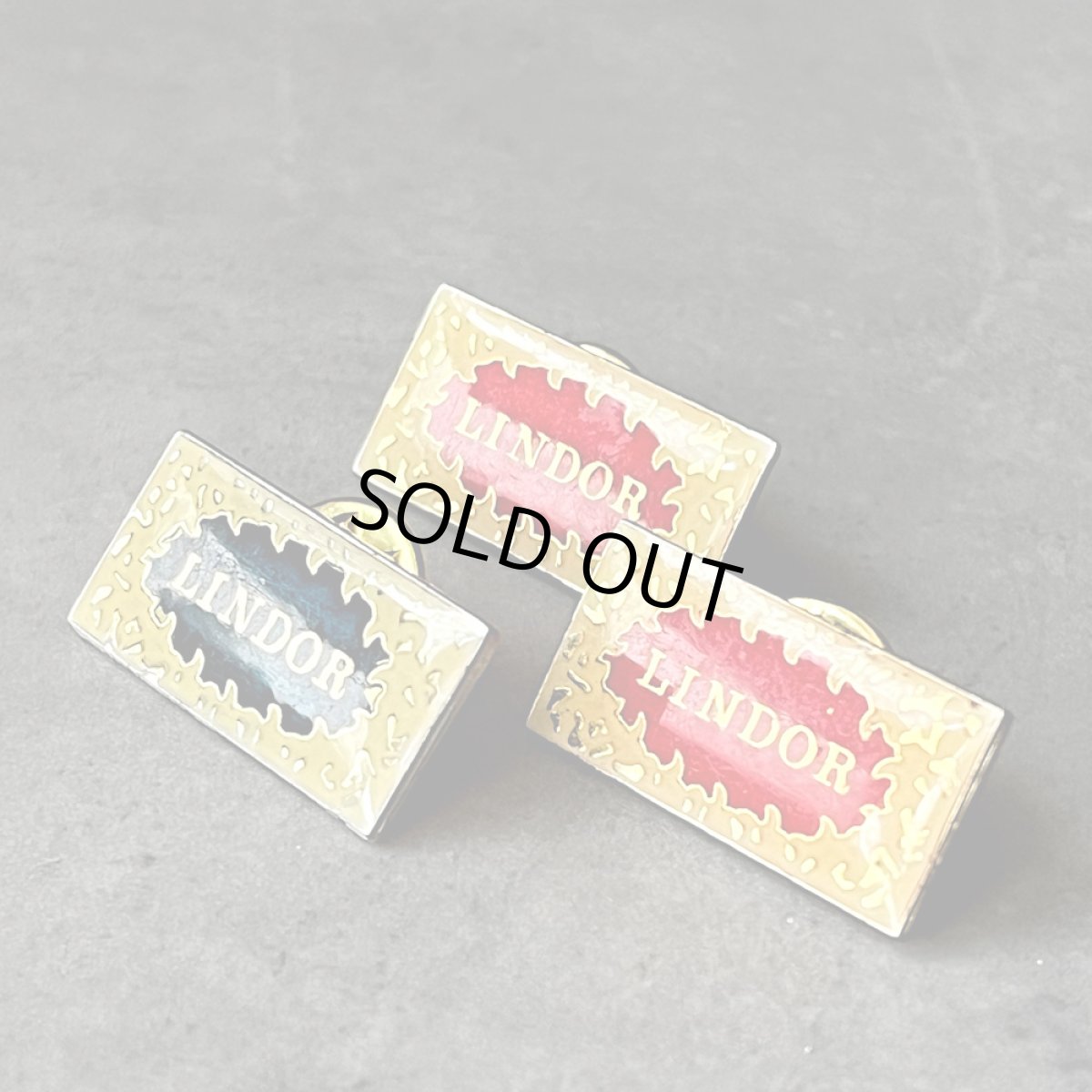 画像2: 3個セット フランス ヴィンテージ ピンバッジ LINDOR Lindt リンツ リンドール チョコレート (2)