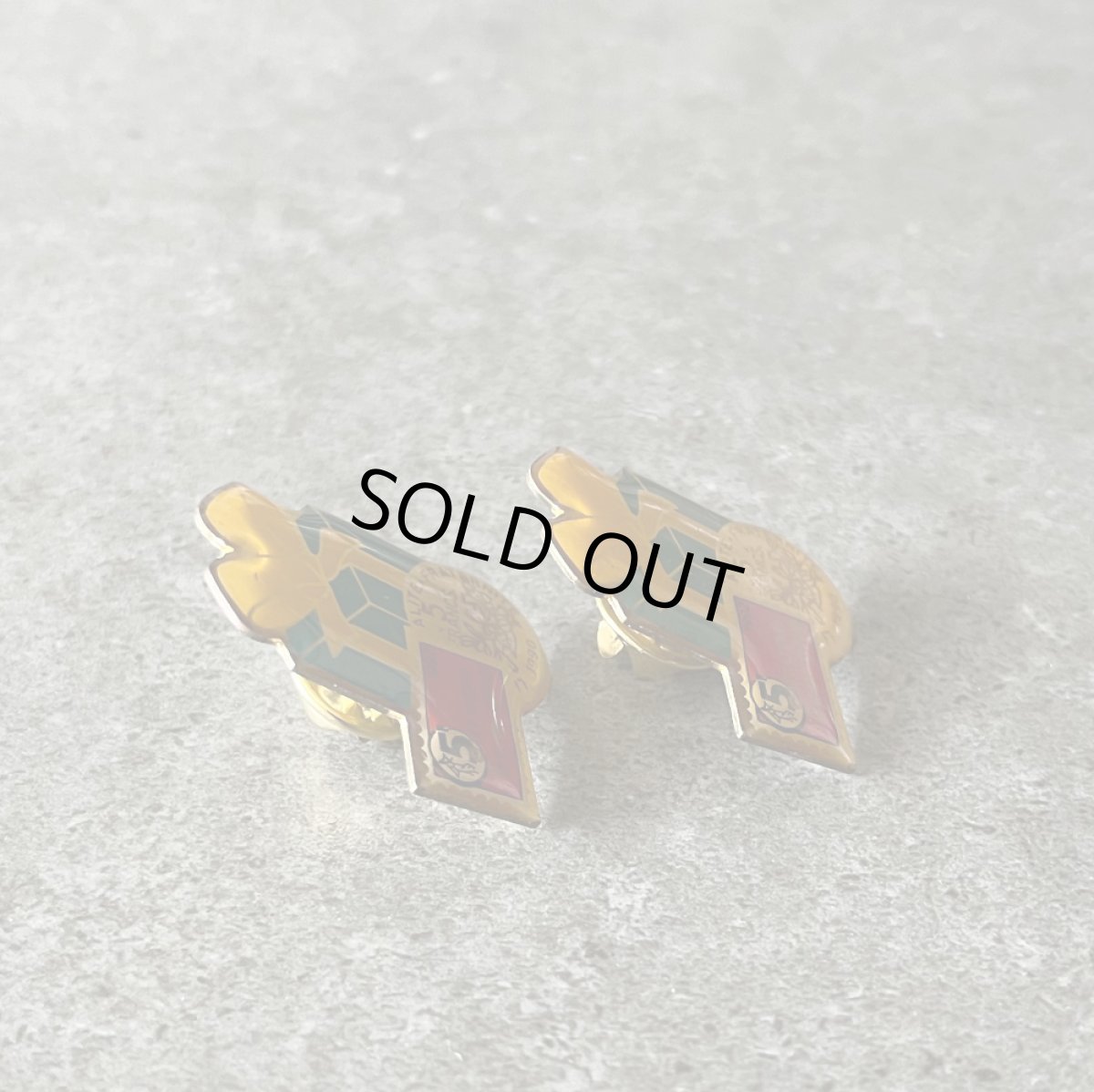 画像4: 2個セット フランス ヴィンテージ ピンバッジ europe eparrgne ノベルティグッズ (4)