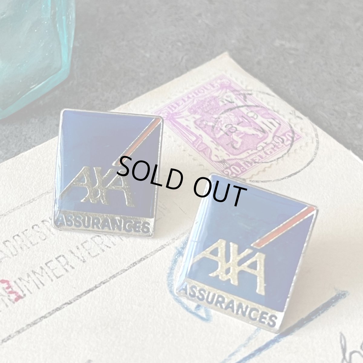 画像1: 2個セット フランス ヴィンテージ ピンバッジ AXA ASSURANCES アクサ ノベルティグッズ (1)