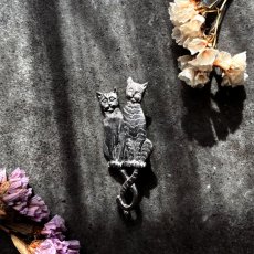 画像2: アメリカ 刻印1987 ２匹の猫ブローチ キャットアクセサリー CAT Brooch アンティークブローチ (2)