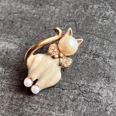 画像5: アメリカ パール猫ブローチ 夢見るミルクティーキャット CAT Brooch アンティークブローチ (5)