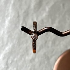 画像2: 【在庫3】1970-1999年 スウェーデン ヴィンテージ ドレスリング「北欧の静けさを纏う指先」15号/19号 EYS001 (2)