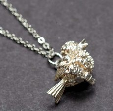 画像3: 〈SILVER〉「幸運を運ぶ小さな翼」 小鳥ヴィンテージ シルバーチャーム ネックレス 野鳥 アクセサリー (3)