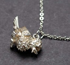 画像5: 〈SILVER〉「幸運を運ぶ小さな翼」 小鳥ヴィンテージ シルバーチャーム ネックレス 野鳥 アクセサリー (5)