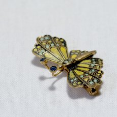 画像12: 英国 「陽だまりの風に乗って届く、小さな祝福」ダマスカスカラー アゲハ蝶ヴィンテージブローチ 蝶モチーフ バタフライ 昆虫アクセサリー (12)