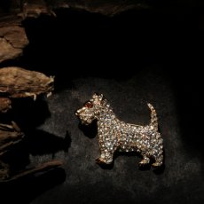 画像3: 英国 1960年代 ヴィンテージブローチ「まばゆい午後、忠犬のまなざし」ゴールドテリア犬 ラインストーン イギリス アクセサリー EW0348 (3)