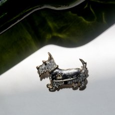 画像6: 英国 BJ ヴィンテージ テリア犬ブローチ「雨の国の小さな紳士」 クリスタル イギリス アクセサリー (6)