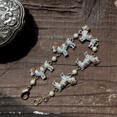 画像1: 英国 ヴィンテージ ビーグル犬 クリスタル ブレスレット「小さなともだちと歩く、記憶の散歩道」 イギリス アクセサリー ジャックラッセルテリア (1)