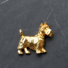 画像3: 1960年頃 英国 ヴィンテージ テリア犬 ブローチ「幸運をくわえて、今日もあなたのそばに」イギリス アクセサリー (3)
