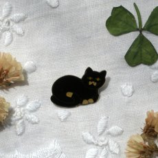 画像3: 英国 ヴィンテージ 黒猫ブローチ「 静けさをたたえる、黒の小さな詩人」イギリス アクセサリー (3)