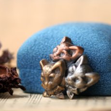 画像6: K&T 英国 ヴィンテージ 3匹の猫ブローチ「三つのきらめき、ひとつのしあわせ」イギリス アクセサリー (6)