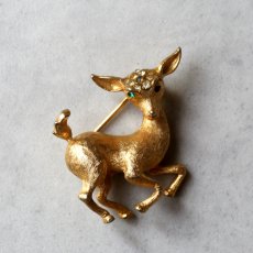 画像8: 英国 ヴィンテージ 鹿 ブローチ「木洩れ日のまどろみ」イギリス アクセサリー (8)