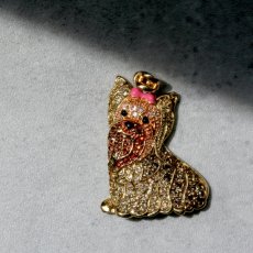 画像9: 英国 ヴィンテージ ヨークシャーテリア犬 ペンダントネックレス 刻印3IC「永遠のリボンを結んで」イギリス アクセサリー (9)