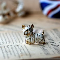 画像5: 英国 ヴィンテージ スコティッシュテリア 白い犬 ブローチ「白き忠犬の誇り」イギリス アクセサリー (5)