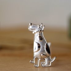 画像4: 英国 1970年代 ヴィンテージ ダルメシアン犬ブローチ「小さな冒険のはじまりに忠実な相棒」イギリス アクセサリー (4)