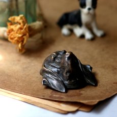 画像3: 英国 1950年代 ヴィンテージ ビーグル犬ブローチ「静かなる忠誠のかたち」イギリス アクセサリー (3)