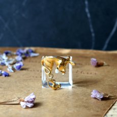 画像6: 英国 ヴィンテージ しっぽの先の物語　猫とネズミのブローチ「いたずらな午後のひととき」イギリス アクセサリー (6)