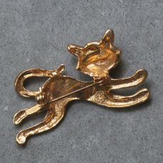 画像4: 英国 ヴィンテージ 駆ける猫ブローチ「光のなかを、あなたへ向かって」イギリス アクセサリー (4)