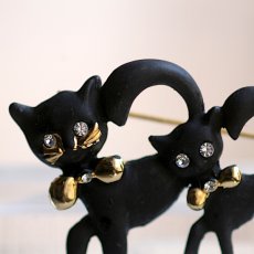 画像7: 英国 ヴィンテージ 親子黒猫ブローチ「静かに寄り添う、ふたつの影」イギリス アクセサリー (7)