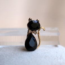画像9: 英国 ヴィンテージ 小さく可愛い黒猫ブローチ「小さなきらめき、黒猫のしずく」イギリス アクセサリー (9)