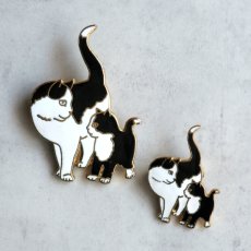 画像11: 英国1950〜1980年代 ROYAL ROSE ヴィンテージ 親子猫ブローチ 2個セット「ふたりでひとつ、見つめ合う時間」 (11)