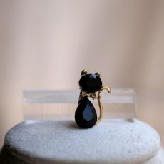 画像8: 英国 ヴィンテージ 小さく可愛い黒猫ブローチ「小さなきらめき、黒猫のしずく」イギリス アクセサリー (8)