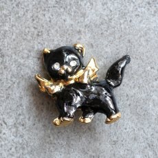 画像10: 英国 ヴィンテージ 黒猫リボンブローチ「静寂にひそむまなざし」イギリス アクセサリー (10)