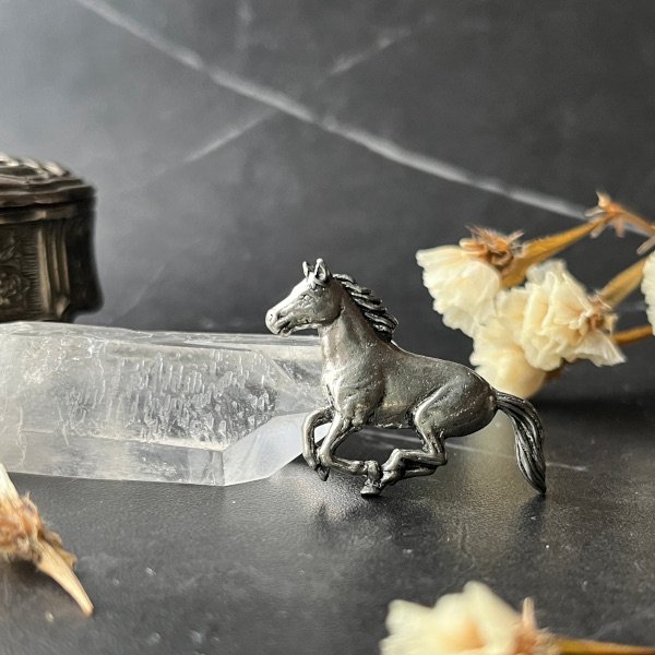 アンティーク　ビンテージ　paul revere ブローチ AR Brown 馬のヴィンテージブローチ|アクトンアンティークス