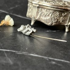 画像6: 英国ヴィンテージ コアラ ピューター製スティックピンGENUINE PEWTER 「旅の途中で出会った、しがみつき上手な癒し系」 (6)