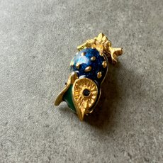 画像8: 英国 ヴィンテージ フクロウブローチ「知恵と静けさを宿す、森の守り神」イギリスブローチ (8)