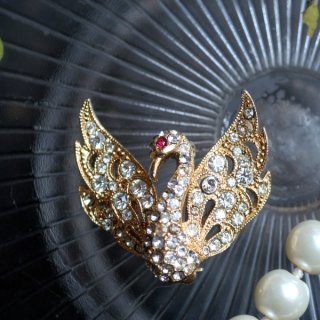 フランスアンティーク　天使と小鳥のブローチ　シルバープレート　ドールさんにも♡ フランスアンティーク 天使と小鳥のブローチ シルバープレート