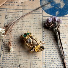 画像14: 英国 1970's 翡翠の瞳 フクロウのブローチ (14)