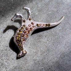 画像7: 英国ヴィンテージブローチ｜春の光をまとった小鳥 (7)