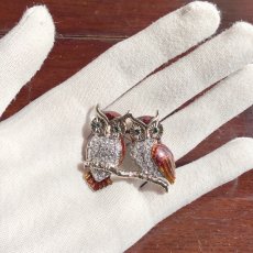 画像10: 星降る夜、寄り添うふたり 英国ヴィンテージ・フクロウブローチ (10)