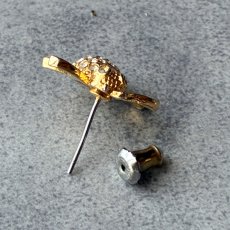 画像5: 小さな幸運を運ぶ蜂 ― 英国ヴィンテージの輝きスティックピンブローチ (5)