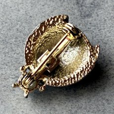 画像6: 夜明けのしずくをまとう幸運の羽音——英国ヴィンテージ テントウムシブローチ (6)