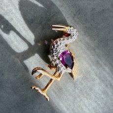 画像3: 英国ヴィンテージブローチ｜静かな湖に佇むサギの、月光をまとった宝石ブローチ (3)