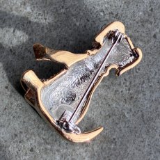 画像6: 英国ヴィンテージ・たれ耳ドッグブローチ クリスタルが咲く、幸せを連れてくる小さな友だち (6)