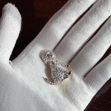 画像7: 英国ヴィンテージ・たれ耳ドッグブローチ クリスタルが咲く、幸せを連れてくる小さな友だち (7)