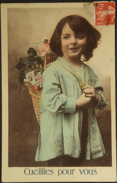 フランス 消印あり アンティークポストカード 花籠を背負う女の子 アンティークポストカード専門店アクトンアンティークス